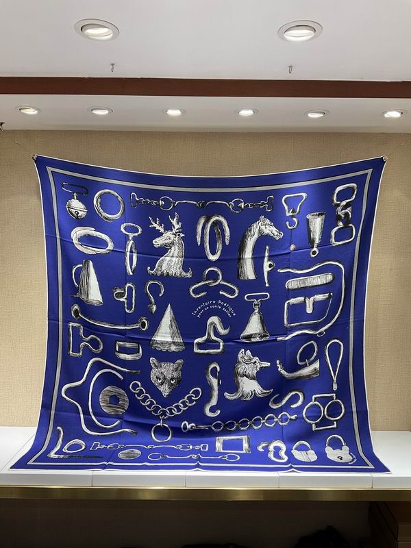 Scarf 140X140cm 70%羊绒30%真丝  E0711